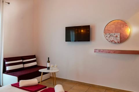 Elisabeth Apartment in Halkidiki