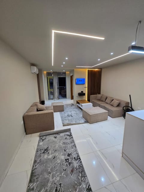 Communal lounge/ TV room, TV and multimedia