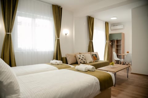 Bed, Living room, Photo of the whole room, Seating area, Bedroom