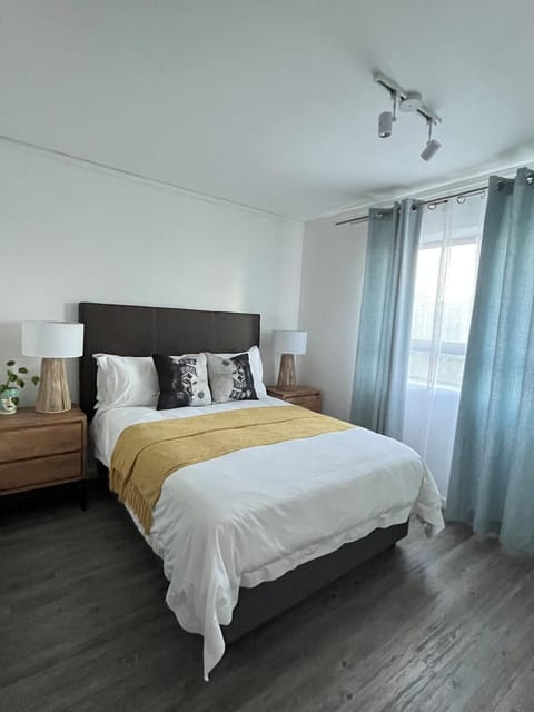 Cape Town Central- Rock Chambers Apartment in Cape Town