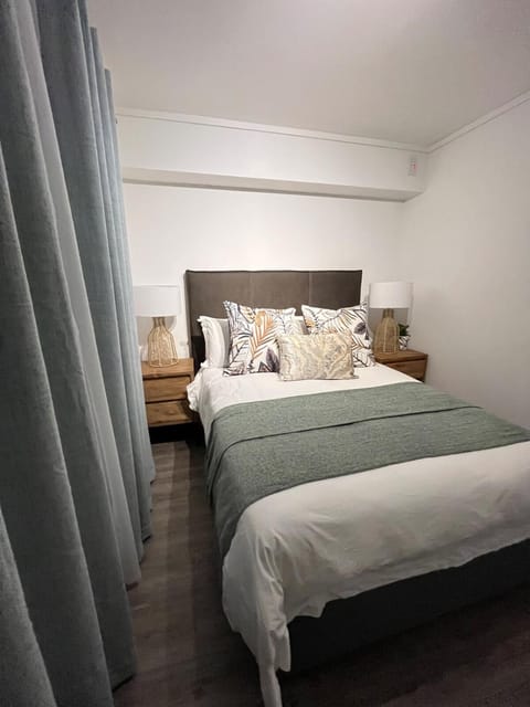 Cape Town Central- Rock Chambers Apartment in Cape Town