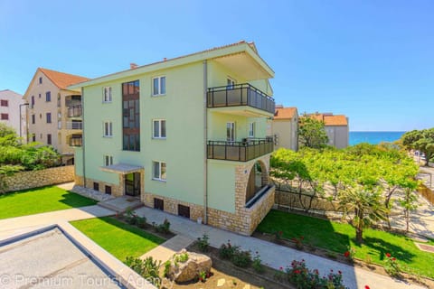 Property building, Sea view