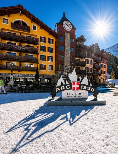 Restaurant/places to eat, People, Activities, Billiard, Casino, Skiing, Location