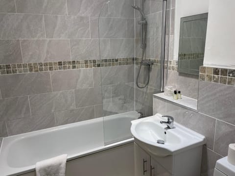 Shower, Bathroom, Bath