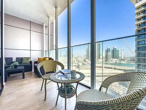 Chic 1BR - Big Balcony - Near ADGM - Cleveland - Galleria Apartment in Abu Dhabi