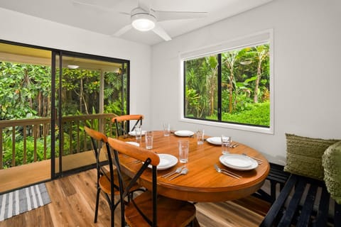 Kauai Hale Honu 6B by Coldwell Banker Island Vacations Apartment in Princeville