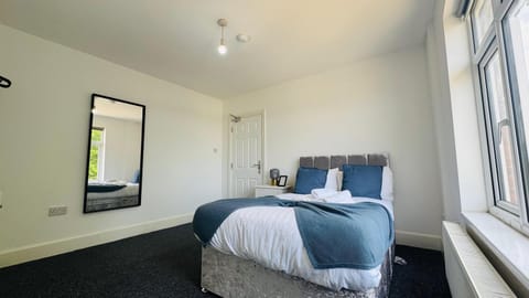 Llanberis Grove House in Nottingham