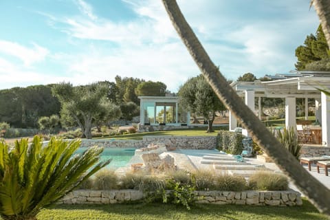 Property building, Spring, Summer, Garden, Balcony/Terrace, Spa and wellness centre/facilities, Other, On site, Area and facilities, Swimming pool