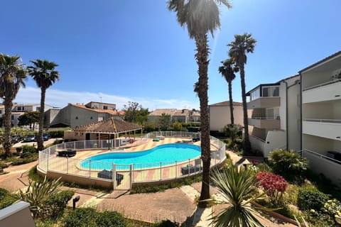 Day, Pool view, Swimming pool