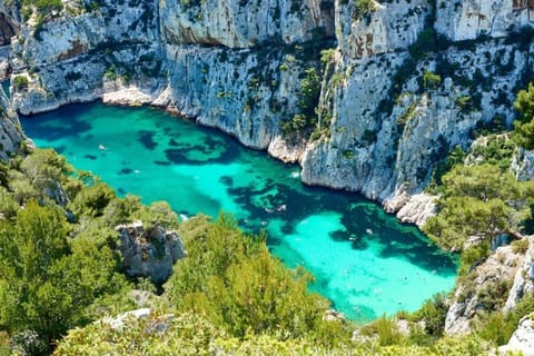 Pinède, calanques & jeux en famille pour 1 à 5 personnes House in Cassis