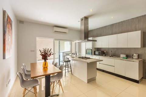 Kitchen or kitchenette, Living room, Dining area, oven, stove, toaster