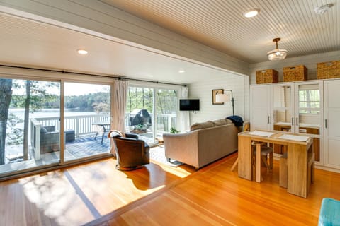 Paddle and Bike Cottage with Dock in Pequot Lakes! House in Pequot Lakes