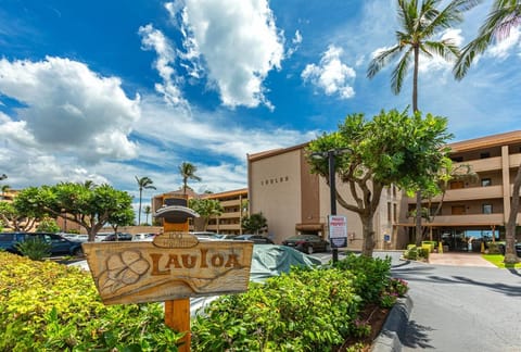 Lauloa 407 by Coldwell Banker Island Vacations Apartment in Maalaea