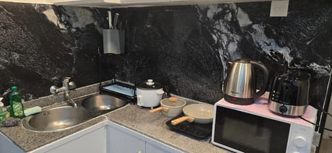 The Palmana Tropical Garden Jayakarta Residence 36 Apartment in Kuta