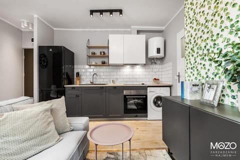 Hello Apartments Cozy Studio Hallera Apartment in Gdansk