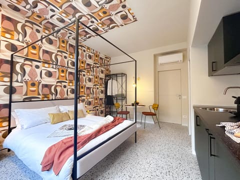 Bed, Photo of the whole room, Bedroom, wardrobe, air conditioner