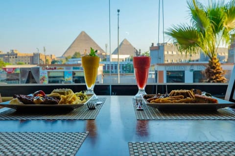 Property building, Restaurant/places to eat, Breakfast