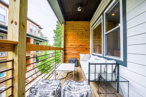 Chic Townhome in Trendy East Nash House in East Nashville