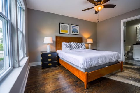 Chic Townhome in Trendy East Nash House in East Nashville