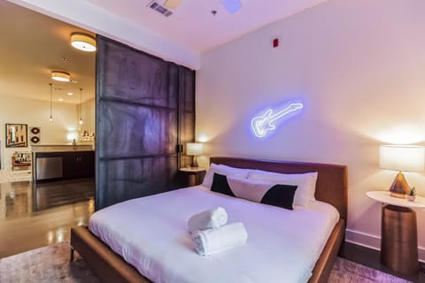 1 BDR Loft Near the Parthenon House in Nashville