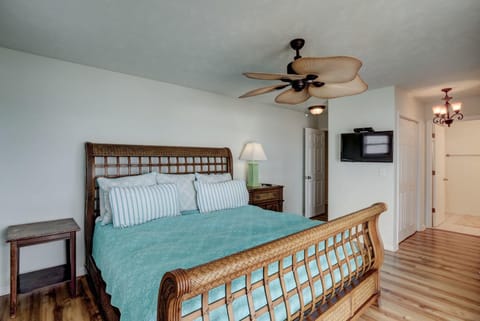 1906-B S Shore Drive - Beg T' Go House in Surf City