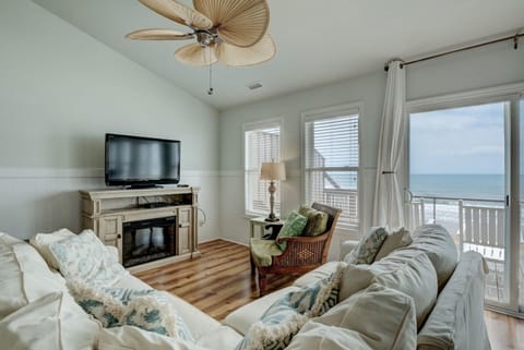 1906-B S Shore Drive - Beg T' Go House in Surf City