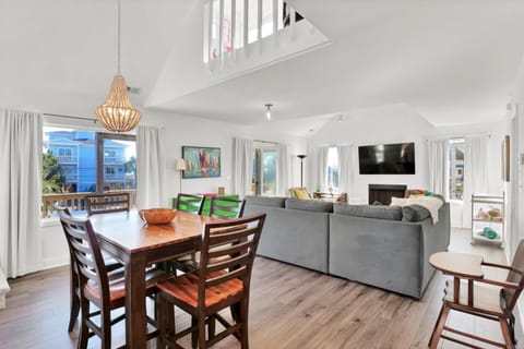 1105 S Shore Drive House in Surf City