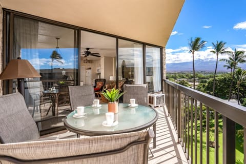 Maui Sunset A504 by Coldwell Banker Island Vacations Apartment in Kihei