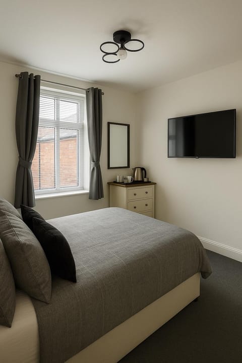 Great Georges Retreat Central Weymouth Beach Contactless Smart Accommodation Hotel in Weymouth