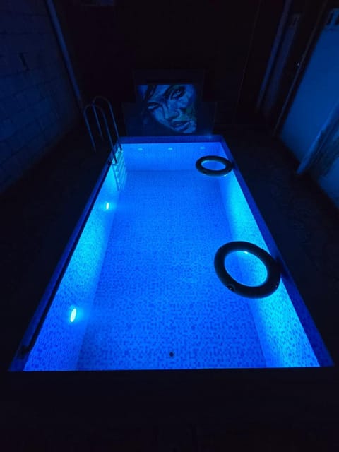 Night, Swimming pool