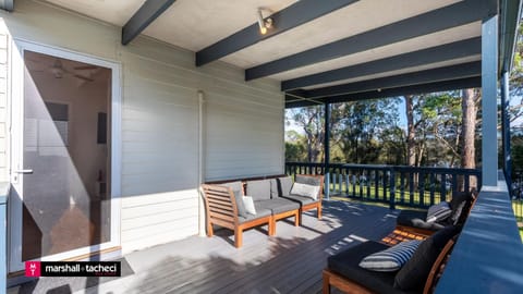 Patio, View (from property/room), Balcony/Terrace, Balcony/Terrace, Seating area