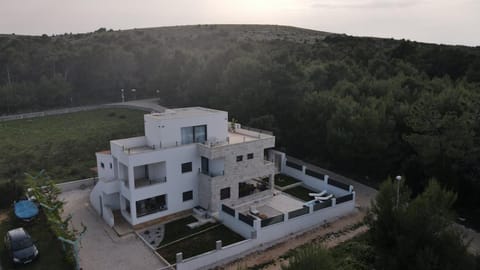 Villa Amphora Apartment in Zadar County