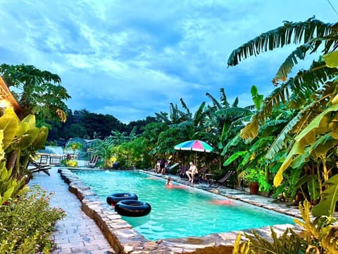 Swimming pool
