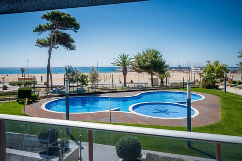 Pool view, Sea view, Swimming pool