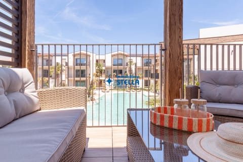 Property building, Balcony/Terrace