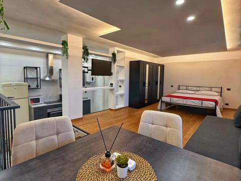 Elegante Loft a Marina di Carrara Free Park Wi-Fi AC House in Marina di Carrara