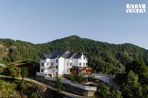 Property building, Natural landscape