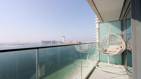 Day, View (from property/room), Balcony/Terrace, Seating area, Sea view