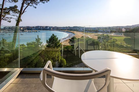 View (from property/room), Balcony/Terrace, Sea view