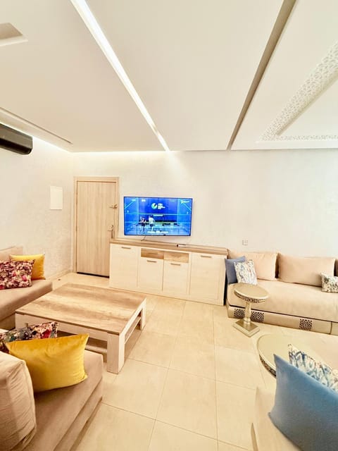 TV and multimedia, Living room, air conditioner