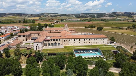 Property building, Bird's eye view