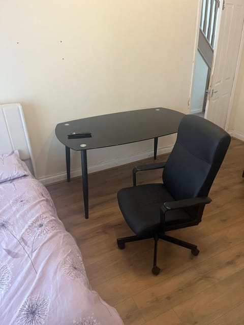 double room in wolverhampton Vacation rental in Wolverhampton