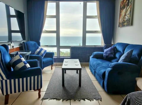 TV and multimedia, Seating area, Sea view