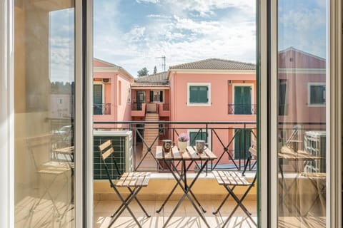 Property building, Day, View (from property/room), Balcony/Terrace