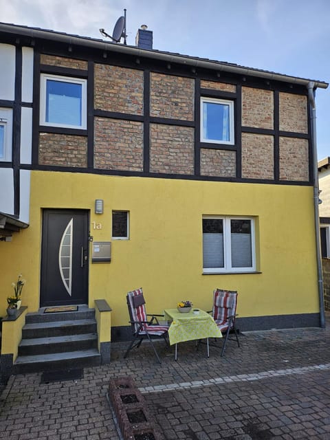 Property building, Balcony/Terrace