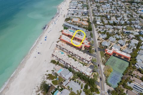 Playa Encantada 106 condo Apartment in Holmes Beach