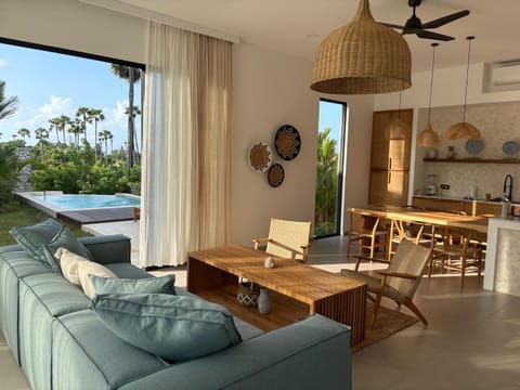 Julim Nila - Amed Luxury Stay Villa in Abang