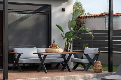 AURA sophisticated living House in Halkidiki