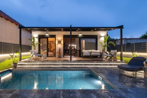 AURA sophisticated living House in Halkidiki