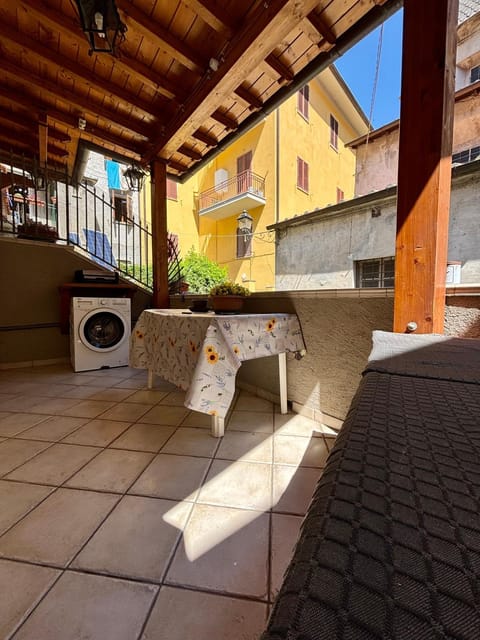 Balcony/Terrace, Balcony/Terrace